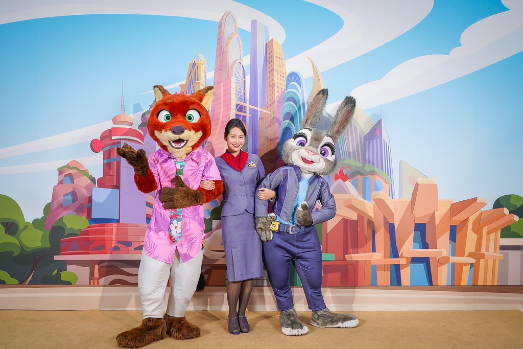 [即拍即印]中華航空動物方城市2主題彩繪機-最專業的團隊完成每場完美活動攝影，拍的不只好更要快! #尾牙攝影