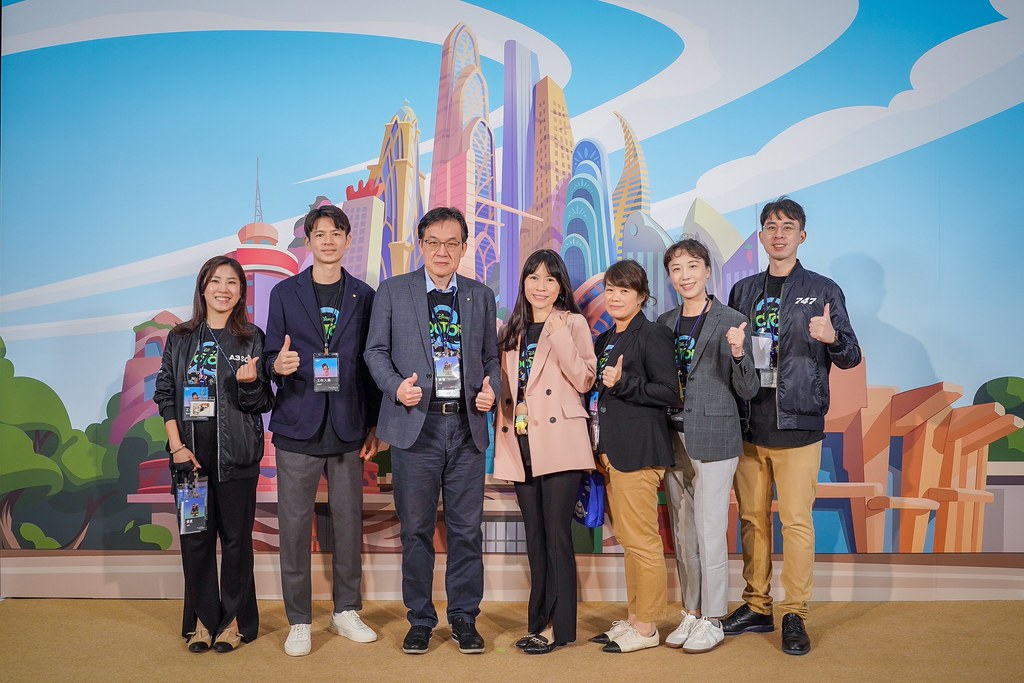 [即拍即印]中華航空動物方城市2主題彩繪機-最專業的團隊完成每場完美活動攝影，拍的不只好更要快! #活動拍攝