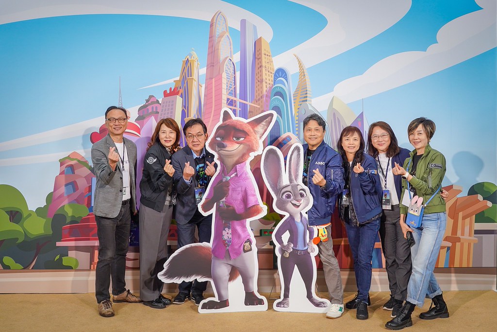 [即拍即印]中華航空動物方城市2主題彩繪機-最專業的團隊完成每場完美活動攝影，拍的不只好更要快! #活動攝影