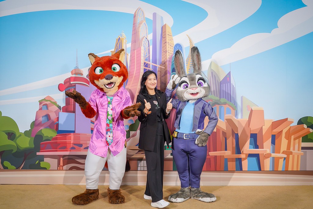 [即拍即印]中華航空動物方城市2主題彩繪機-最專業的團隊完成每場完美活動攝影，拍的不只好更要快! #雲端攝影