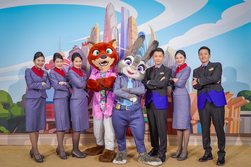 [即拍即印]中華航空動物方城市2主題彩繪機-最專業的團隊完成每場完美活動攝影，拍的不只好更要快! #雲端攝影