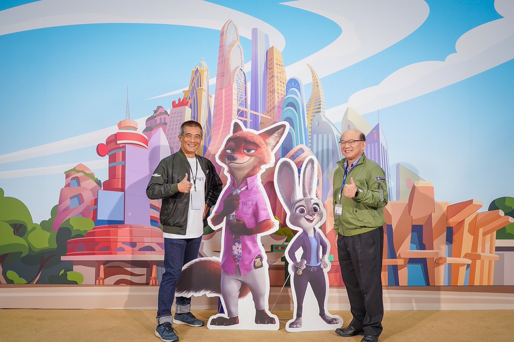 [即拍即印]中華航空動物方城市2主題彩繪機-最專業的團隊完成每場完美活動攝影，拍的不只好更要快! #活動攝影