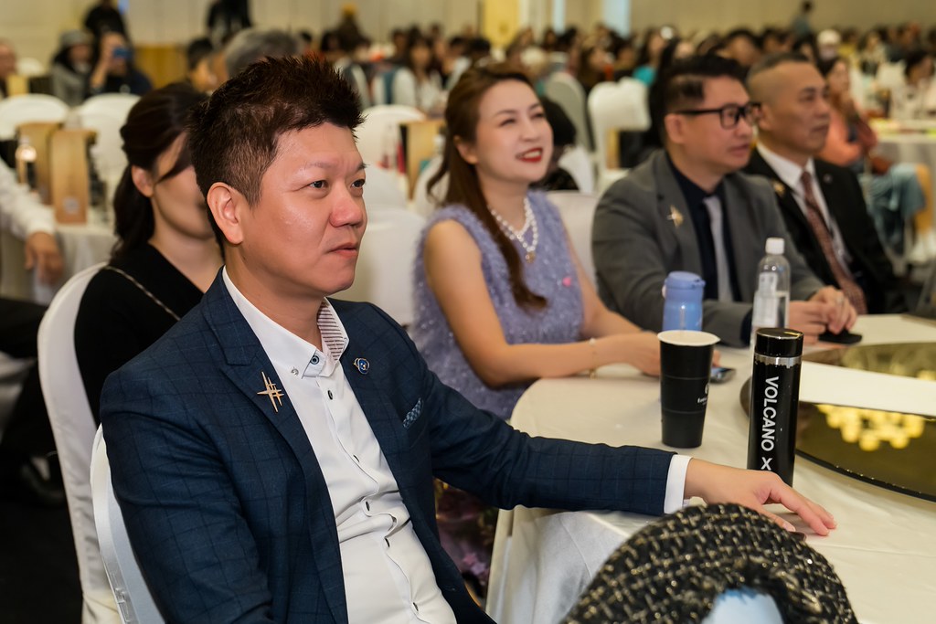 [活動攝影]2025綠洲永續啟動大會-最專業的團隊完成每場完美活動攝影，拍的不只好更要快! #即拍即印