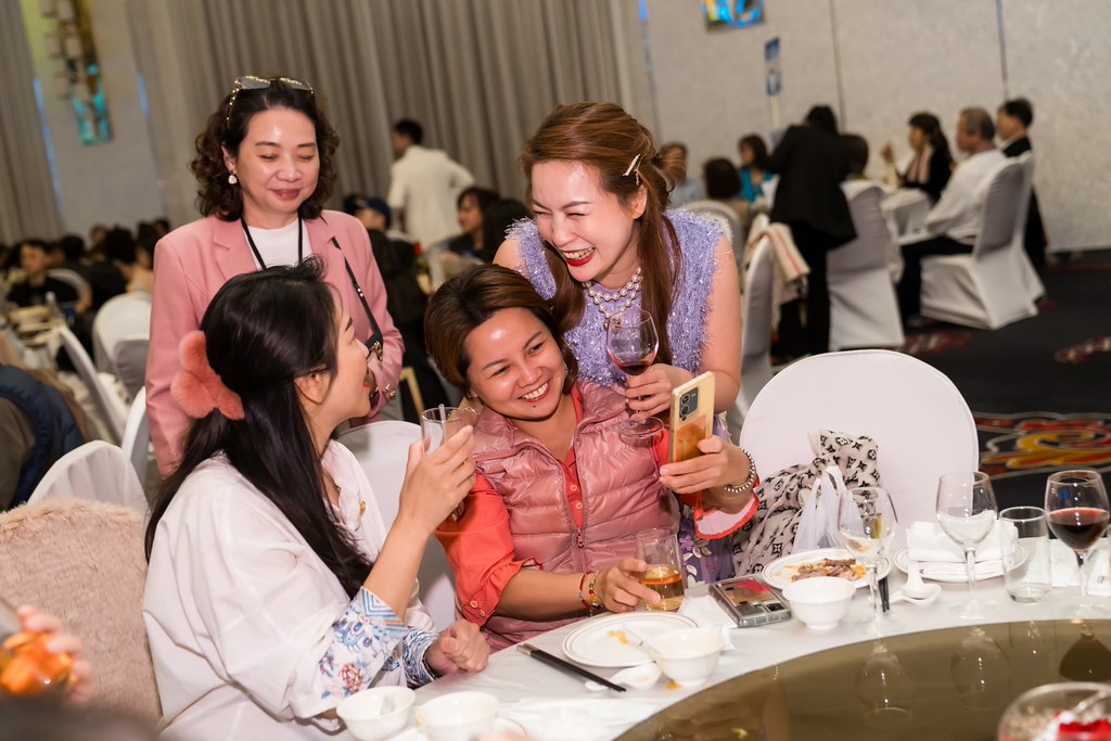 [活動攝影]2025綠洲永續啟動大會-最專業的團隊完成每場完美活動攝影，拍的不只好更要快! #即拍即印