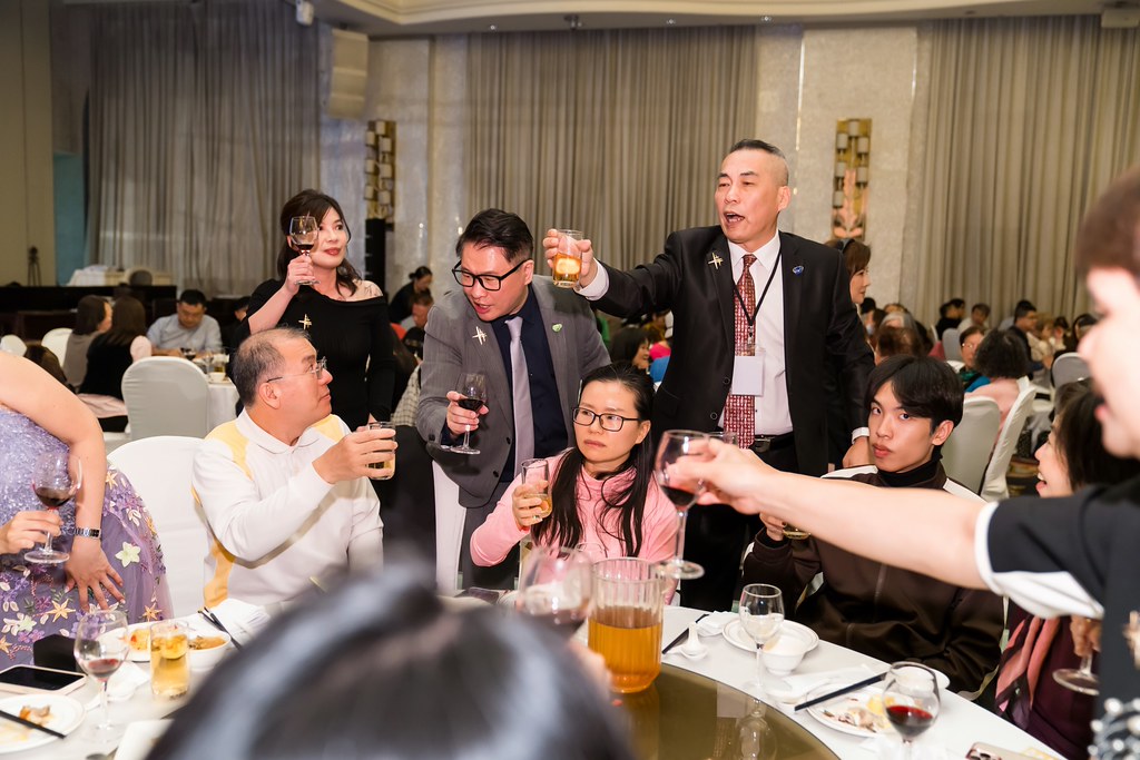 [活動攝影]2025綠洲永續啟動大會-最專業的團隊完成每場完美活動攝影，拍的不只好更要快! #即拍即印