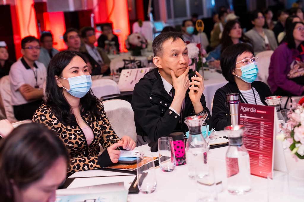 [活動攝影]八億Skin Power Up 上市發表會-最專業的團隊完成每場完美活動攝影，拍的不只好更要快! #即拍即印