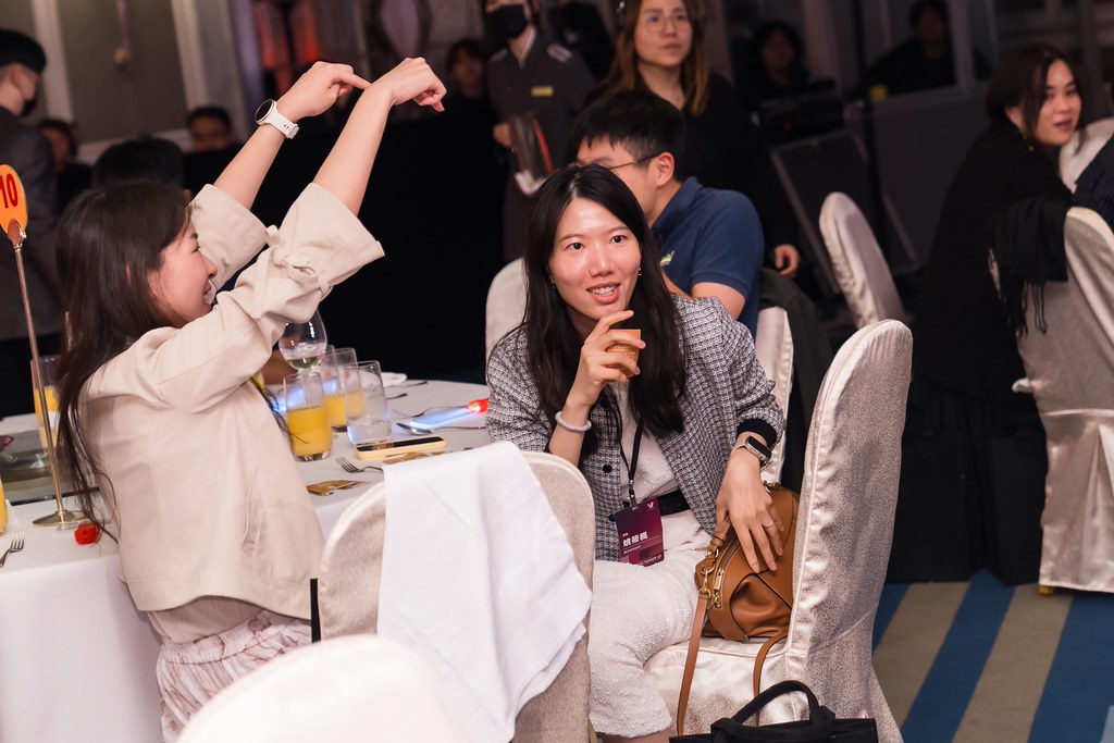 [活動攝影]八億Skin Power Up 上市發表會-最專業的團隊完成每場完美活動攝影，拍的不只好更要快! #即時攝影