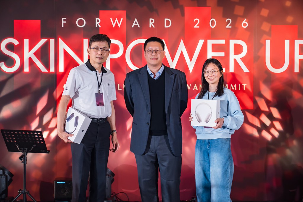 [活動攝影]八億Skin Power Up 上市發表會-最專業的團隊完成每場完美活動攝影，拍的不只好更要快! #尾牙攝影