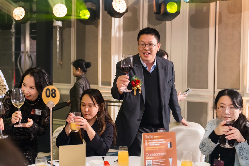 [活動攝影]八億Skin Power Up 上市發表會-最專業的團隊完成每場完美活動攝影，拍的不只好更要快! #即拍即印