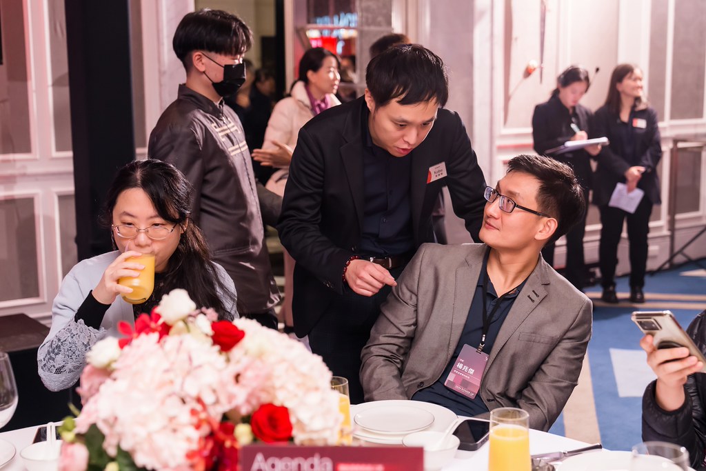 [活動攝影]八億Skin Power Up 上市發表會-最專業的團隊完成每場完美活動攝影，拍的不只好更要快! #活動拍立得