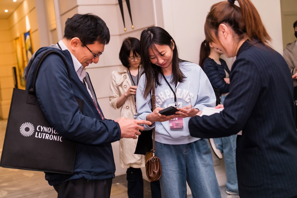 [活動攝影]八億Skin Power Up 上市發表會-最專業的團隊完成每場完美活動攝影，拍的不只好更要快! #即時攝影