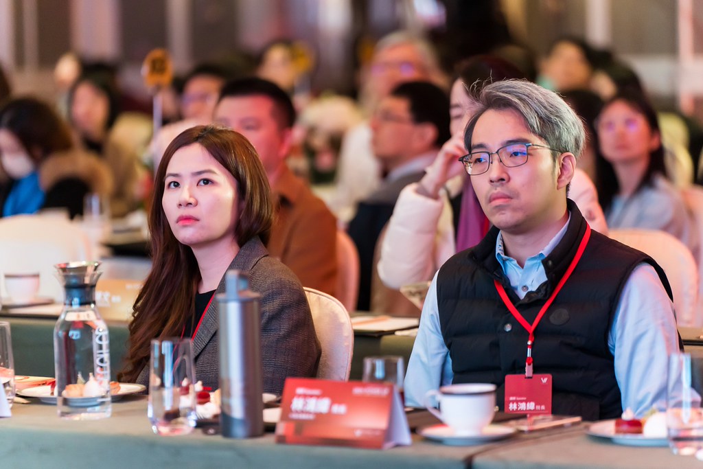 [活動攝影]八億Skin Power Up 上市發表會-最專業的團隊完成每場完美活動攝影，拍的不只好更要快! #尾牙攝影