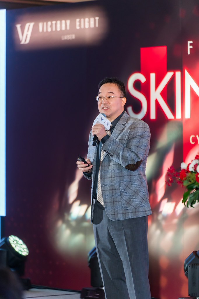 [活動攝影]八億Skin Power Up 上市發表會-最專業的團隊完成每場完美活動攝影，拍的不只好更要快! #活動拍立得
