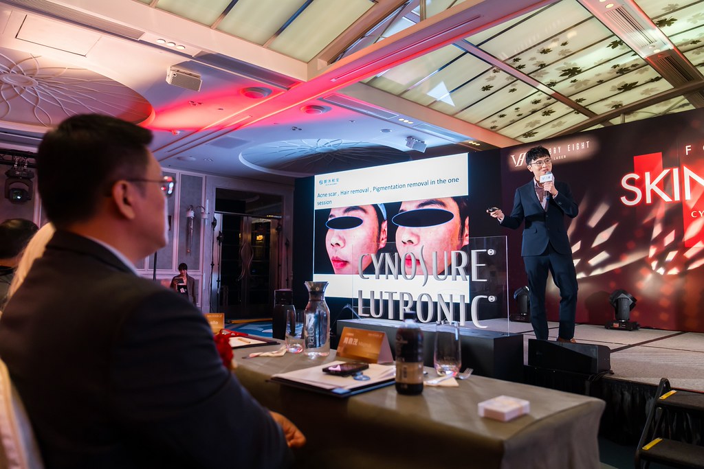 [活動攝影]八億Skin Power Up 上市發表會-最專業的團隊完成每場完美活動攝影，拍的不只好更要快! #尾牙攝影