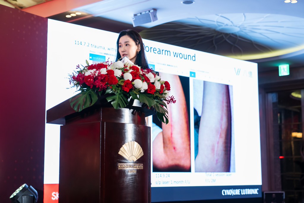 [活動攝影]八億Skin Power Up 上市發表會-最專業的團隊完成每場完美活動攝影，拍的不只好更要快! #即拍即印