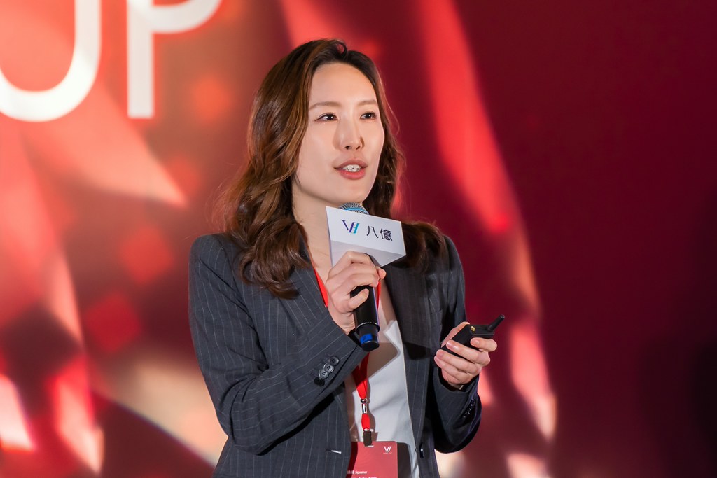 [活動攝影]八億Skin Power Up 上市發表會-最專業的團隊完成每場完美活動攝影，拍的不只好更要快! #即拍即印