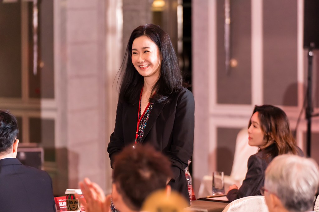 [活動攝影]八億Skin Power Up 上市發表會-最專業的團隊完成每場完美活動攝影，拍的不只好更要快! #即拍即印