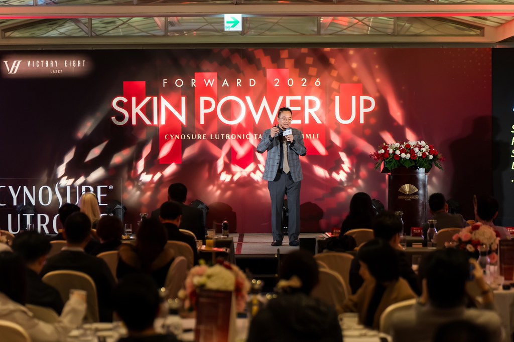 [活動攝影]八億Skin Power Up 上市發表會-最專業的團隊完成每場完美活動攝影，拍的不只好更要快! #活動拍立得