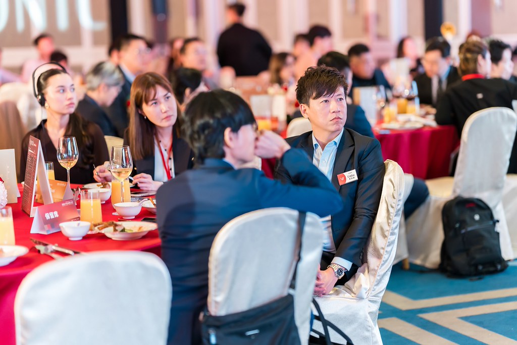 [活動攝影]八億Skin Power Up 上市發表會-最專業的團隊完成每場完美活動攝影，拍的不只好更要快! #尾牙攝影