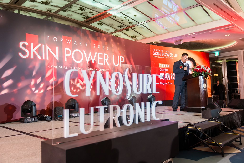 [活動攝影]八億Skin Power Up 上市發表會-最專業的團隊完成每場完美活動攝影，拍的不只好更要快! #活動拍立得