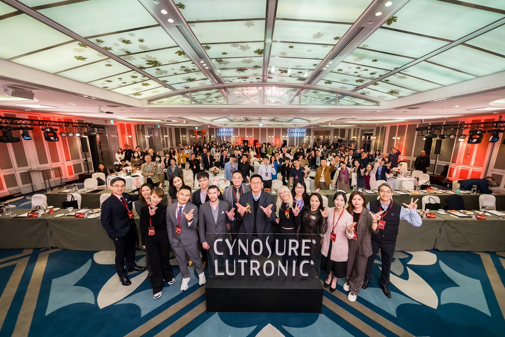 [活動攝影]八億Skin Power Up 上市發表會-最專業的團隊完成每場完美活動攝影，拍的不只好更要快! #即時攝影