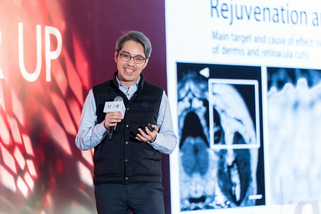 [活動攝影]八億Skin Power Up 上市發表會-最專業的團隊完成每場完美活動攝影，拍的不只好更要快! #活動拍立得