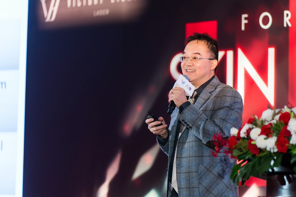 [活動攝影]八億Skin Power Up 上市發表會-最專業的團隊完成每場完美活動攝影，拍的不只好更要快! #即拍即印