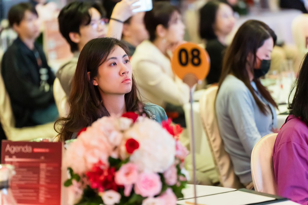 [活動攝影]八億Skin Power Up 上市發表會-最專業的團隊完成每場完美活動攝影，拍的不只好更要快! #尾牙攝影