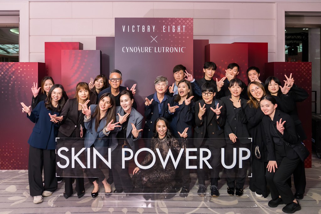 [活動攝影]八億Skin Power Up 上市發表會-最專業的團隊完成每場完美活動攝影，拍的不只好更要快! #活動拍立得