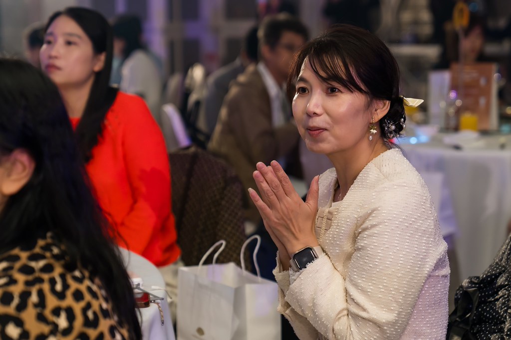 [活動攝影]八億Skin Power Up 上市發表會-最專業的團隊完成每場完美活動攝影，拍的不只好更要快! #尾牙攝影