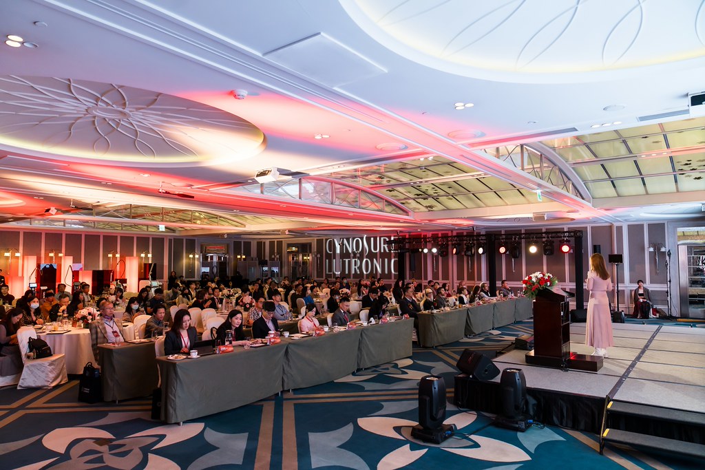 [活動攝影]八億Skin Power Up 上市發表會-最專業的團隊完成每場完美活動攝影，拍的不只好更要快! #活動攝影