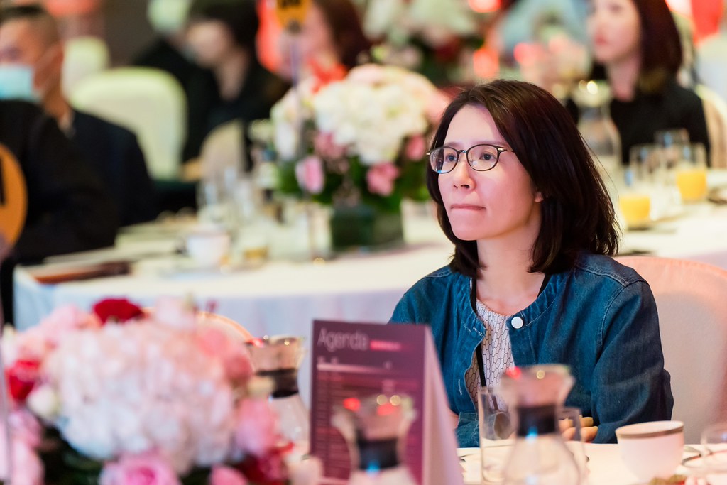 [活動攝影]八億Skin Power Up 上市發表會-最專業的團隊完成每場完美活動攝影，拍的不只好更要快! #尾牙攝影