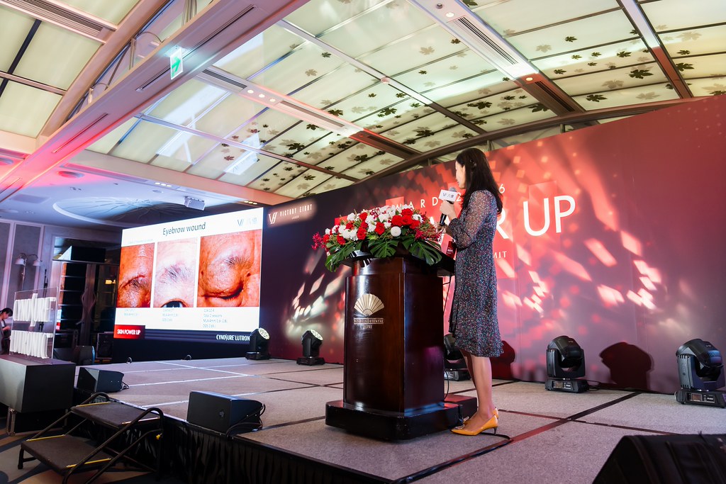 [活動攝影]八億Skin Power Up 上市發表會-最專業的團隊完成每場完美活動攝影，拍的不只好更要快! #活動攝影