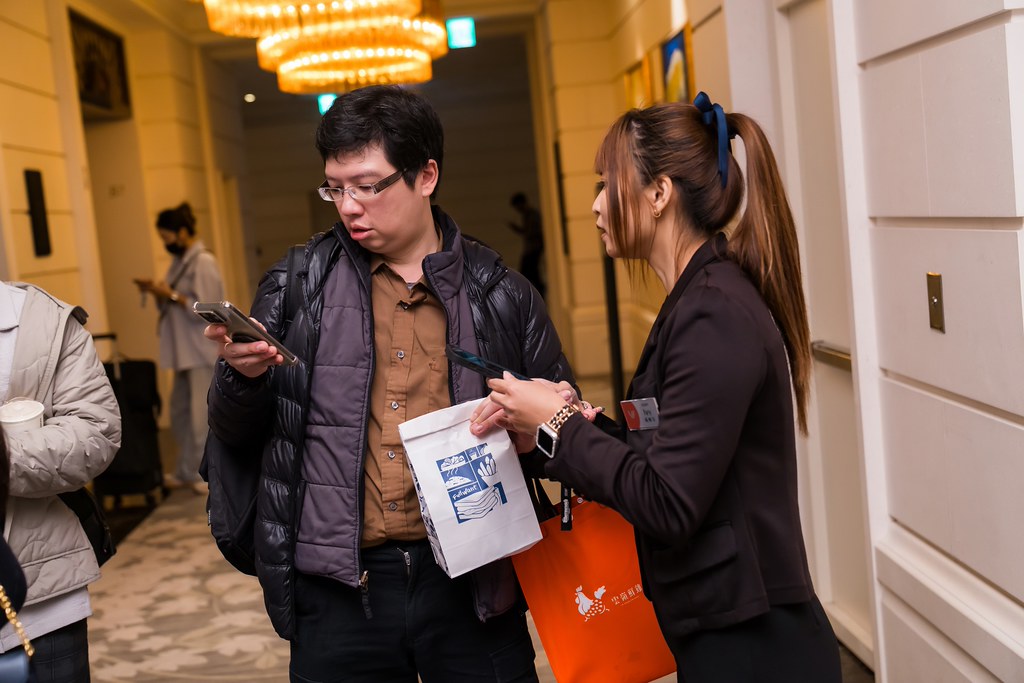 [活動攝影]八億Skin Power Up 上市發表會-最專業的團隊完成每場完美活動攝影，拍的不只好更要快! #活動攝影