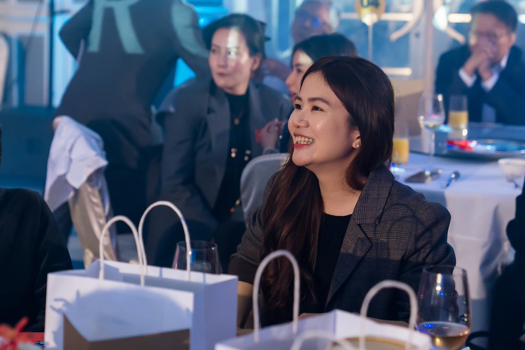 [活動攝影]八億Skin Power Up 上市發表會-最專業的團隊完成每場完美活動攝影，拍的不只好更要快! #即拍即印