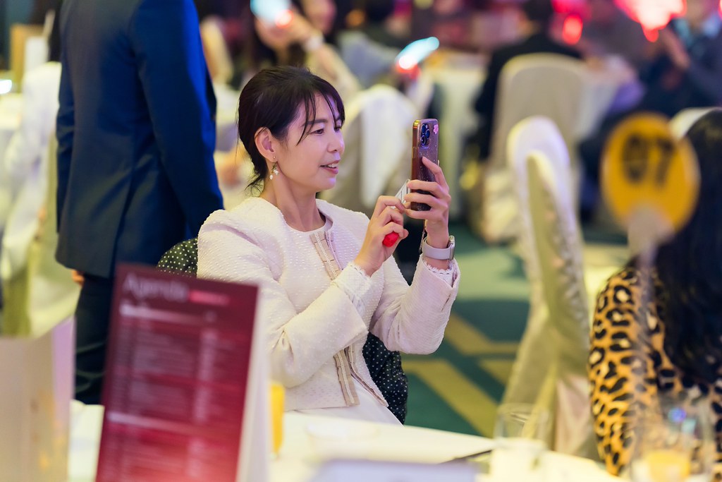 [活動攝影]八億Skin Power Up 上市發表會-最專業的團隊完成每場完美活動攝影，拍的不只好更要快! #活動拍立得