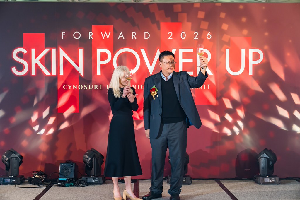 [活動攝影]八億Skin Power Up 上市發表會-最專業的團隊完成每場完美活動攝影，拍的不只好更要快! #活動拍立得