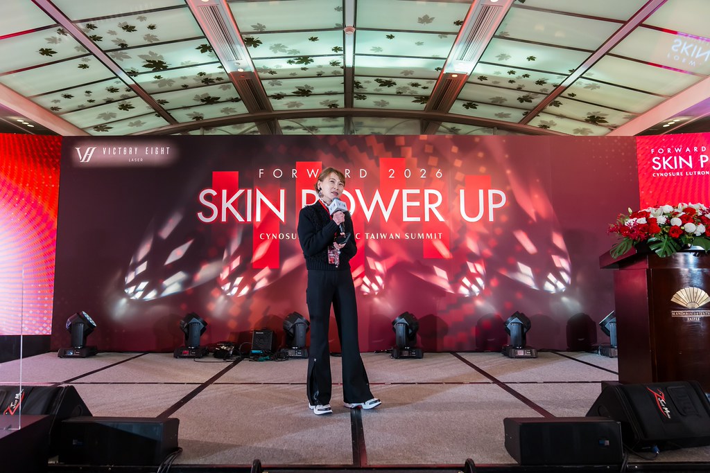 [活動攝影]八億Skin Power Up 上市發表會-最專業的團隊完成每場完美活動攝影，拍的不只好更要快! #即時攝影