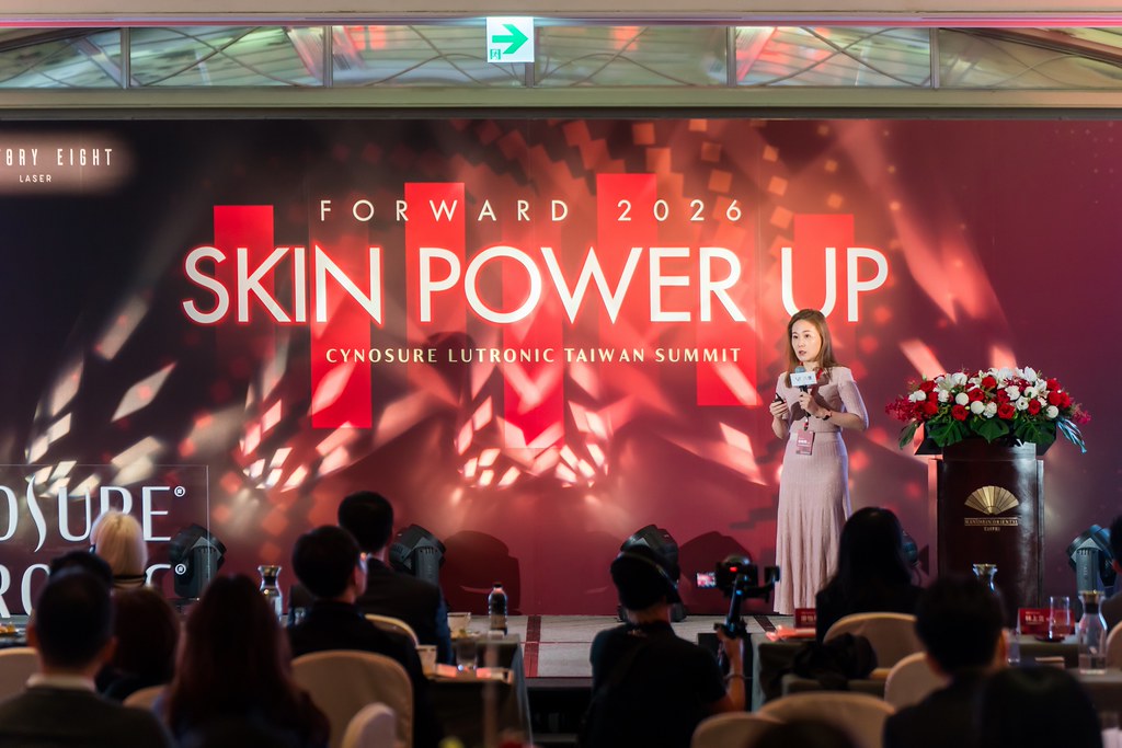 [活動攝影]八億Skin Power Up 上市發表會-最專業的團隊完成每場完美活動攝影，拍的不只好更要快! #尾牙攝影