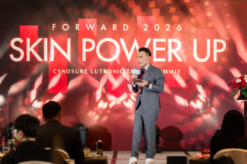 [活動攝影]八億Skin Power Up 上市發表會-最專業的團隊完成每場完美活動攝影，拍的不只好更要快! #即拍即印