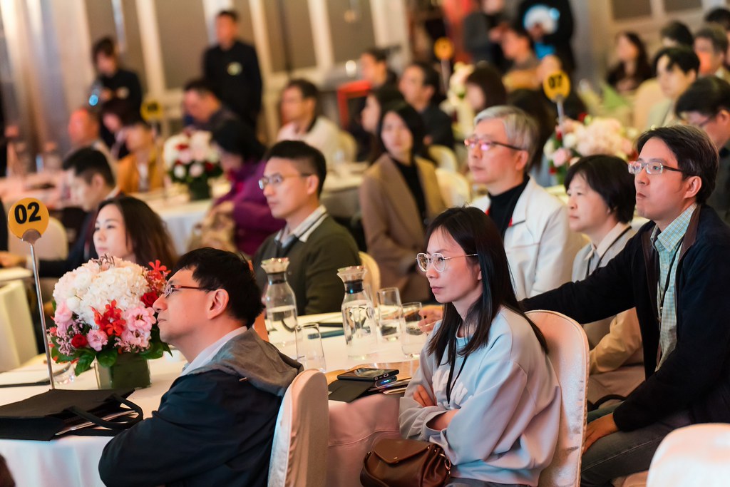 [活動攝影]八億Skin Power Up 上市發表會-最專業的團隊完成每場完美活動攝影，拍的不只好更要快! #即拍即印