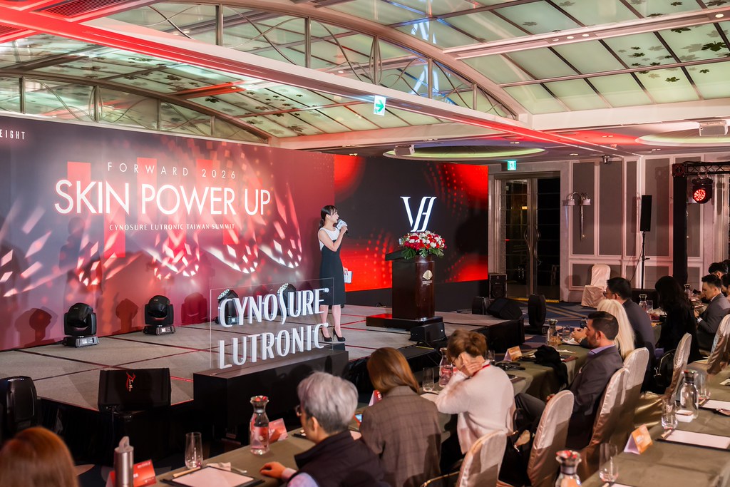 [活動攝影]八億Skin Power Up 上市發表會-最專業的團隊完成每場完美活動攝影，拍的不只好更要快! #即時攝影