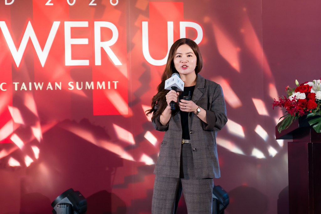 [活動攝影]八億Skin Power Up 上市發表會-最專業的團隊完成每場完美活動攝影，拍的不只好更要快! #即時攝影