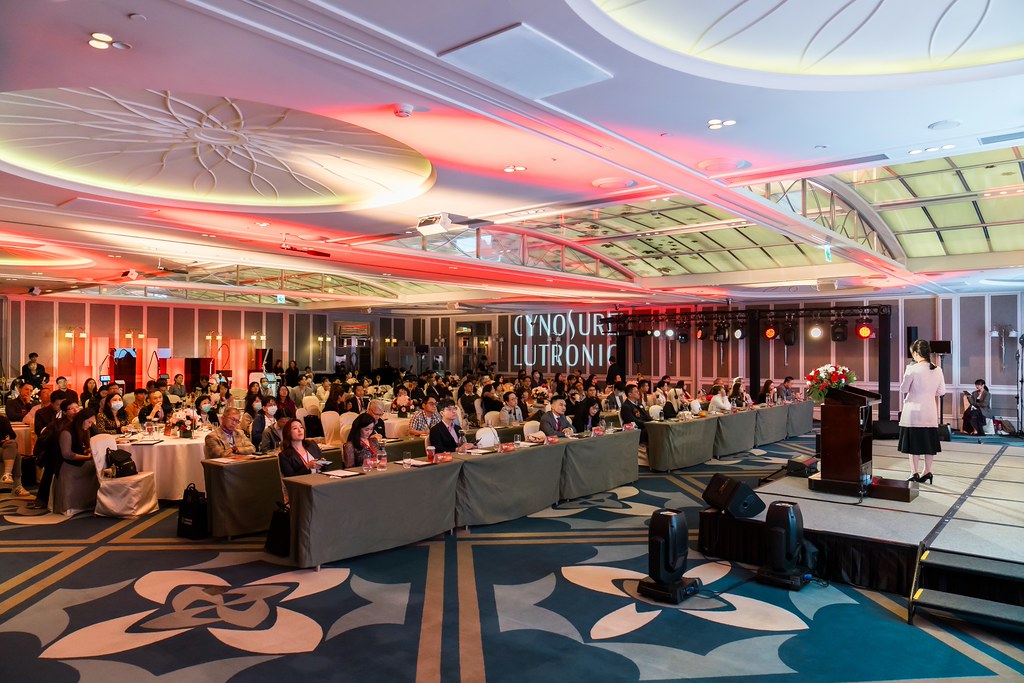 [活動攝影]八億Skin Power Up 上市發表會-最專業的團隊完成每場完美活動攝影，拍的不只好更要快! #活動拍攝