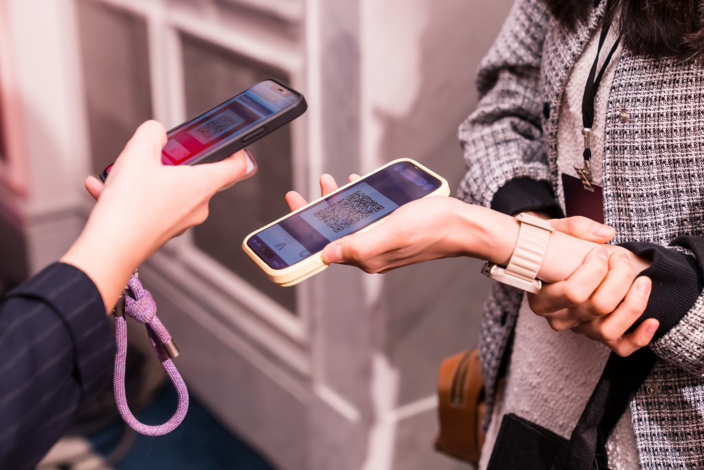 [活動攝影]八億Skin Power Up 上市發表會-最專業的團隊完成每場完美活動攝影，拍的不只好更要快! #即拍即印