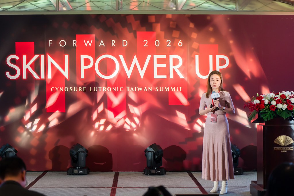 [活動攝影]八億Skin Power Up 上市發表會-最專業的團隊完成每場完美活動攝影，拍的不只好更要快! #即時攝影