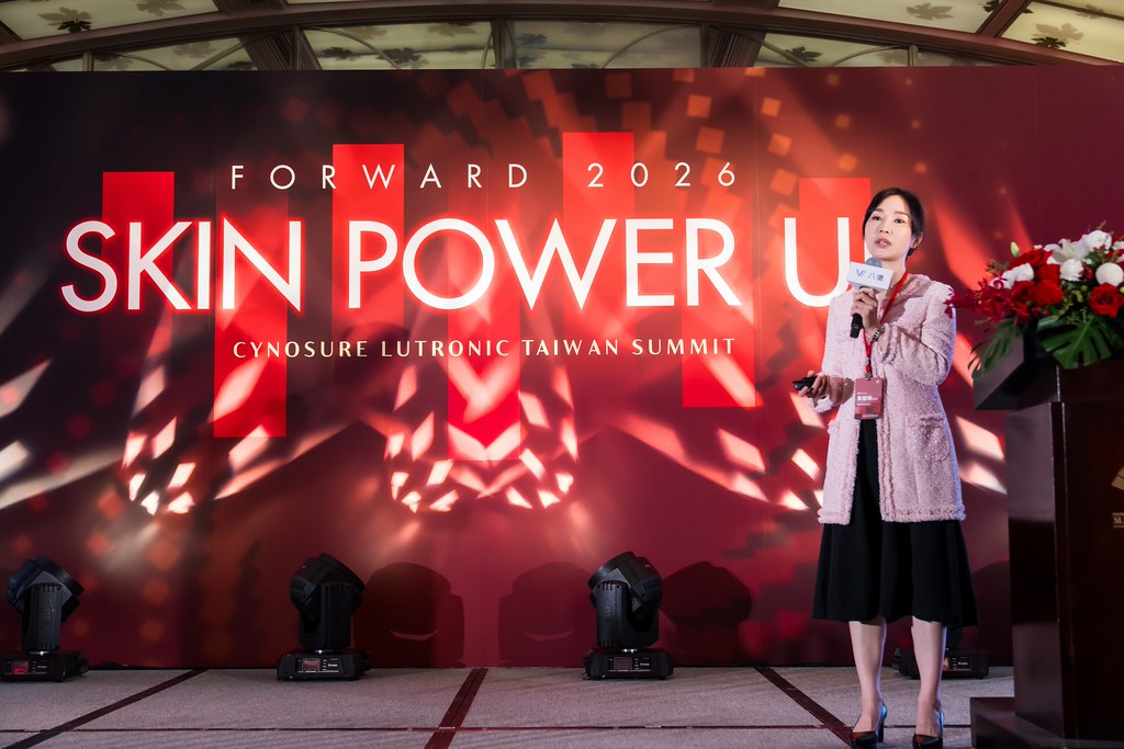 [活動攝影]八億Skin Power Up 上市發表會-最專業的團隊完成每場完美活動攝影，拍的不只好更要快! #即拍即印