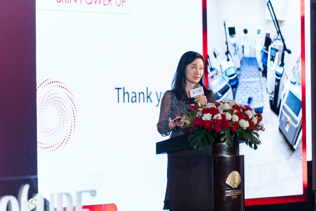 [活動攝影]八億Skin Power Up 上市發表會-最專業的團隊完成每場完美活動攝影，拍的不只好更要快! #即時攝影