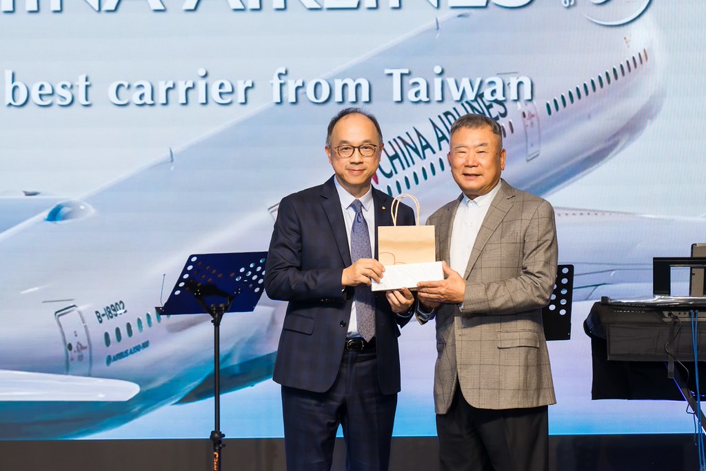 [活動攝影]2025華航企業會員感恩餐會-最專業的團隊完成每場完美活動攝影，拍的不只好更要快! #雲端攝影