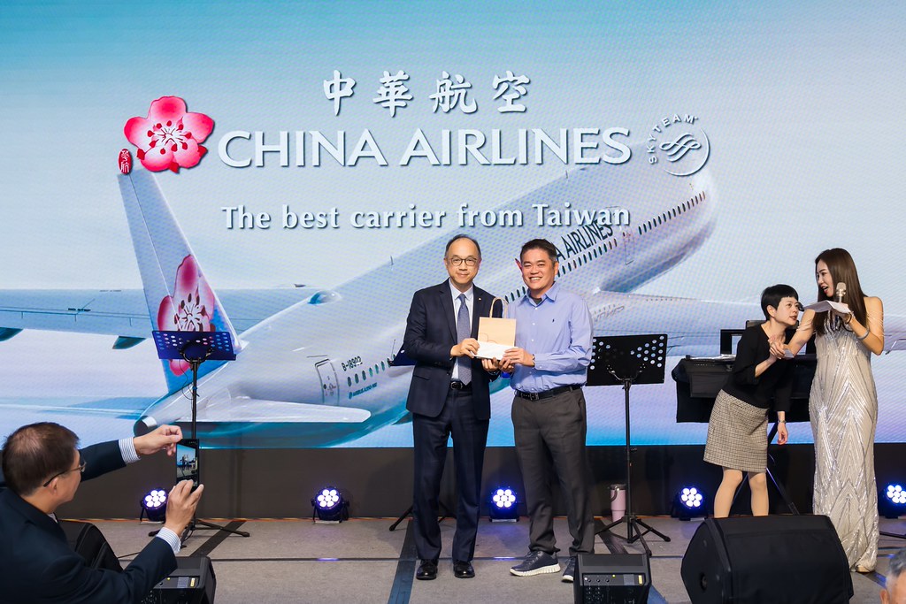 [活動攝影]2025華航企業會員感恩餐會-最專業的團隊完成每場完美活動攝影，拍的不只好更要快! #即時攝影